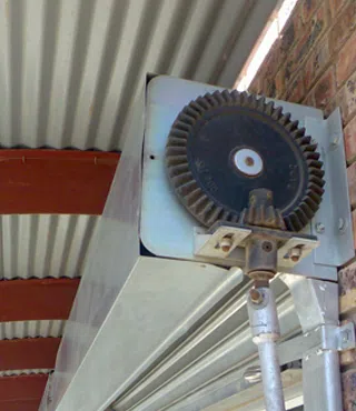 Portland Garage Door Shop Portland, OR 503-558-2154 - sb-rolling-garage-doors-01